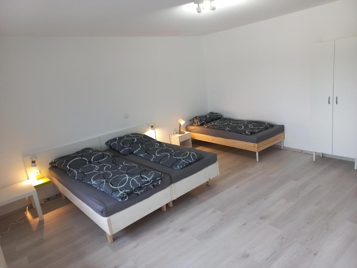 Hoteliving Duesseldorf Airport 拉廷根 外观 照片