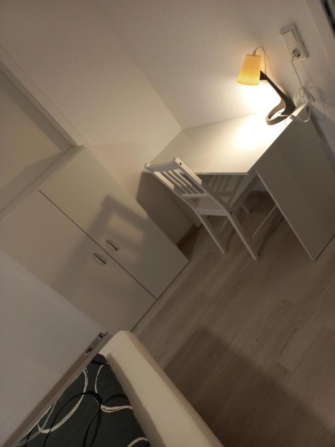 Hoteliving Duesseldorf Airport 拉廷根 外观 照片