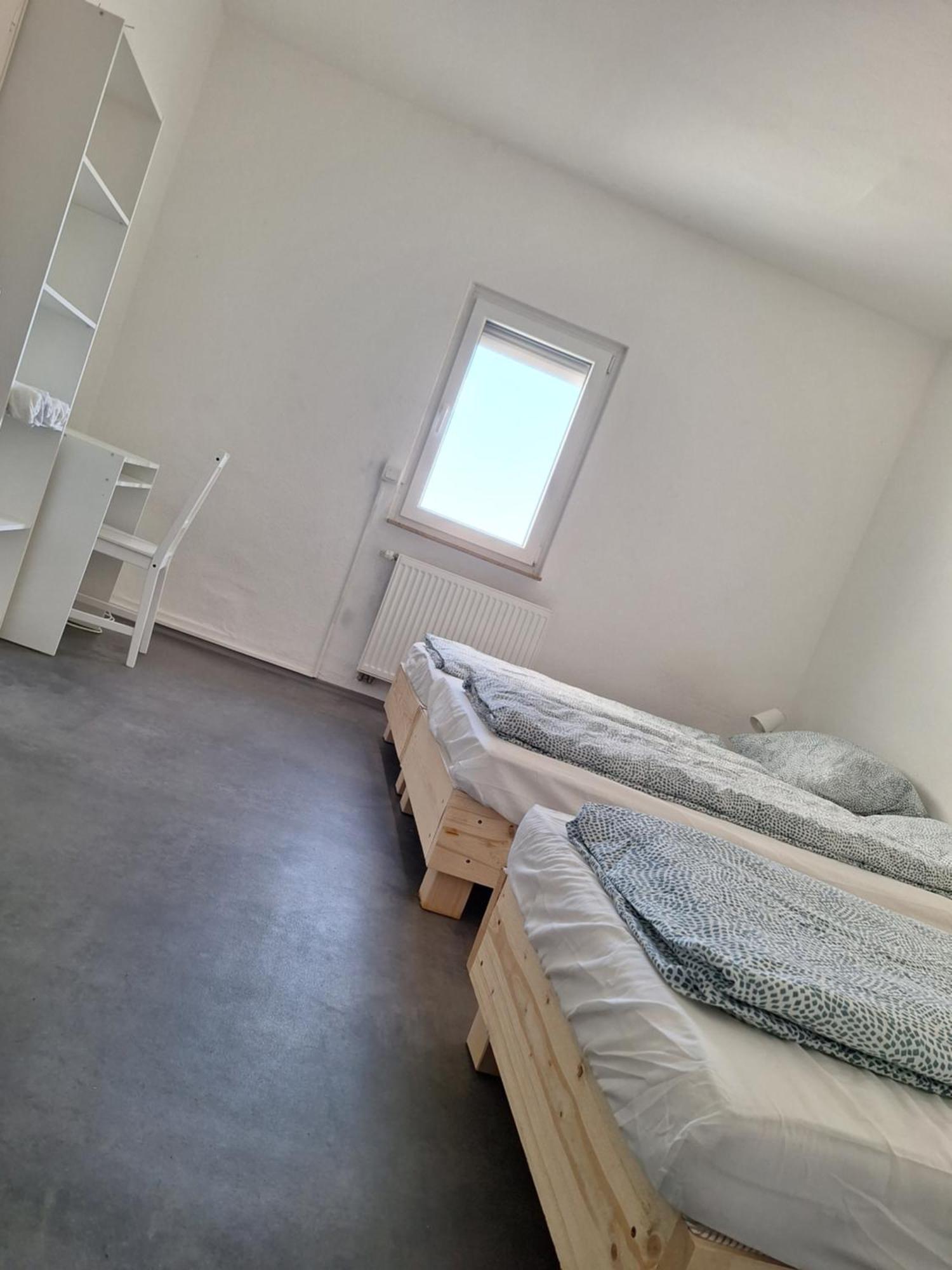 Hoteliving Duesseldorf Airport 拉廷根 外观 照片