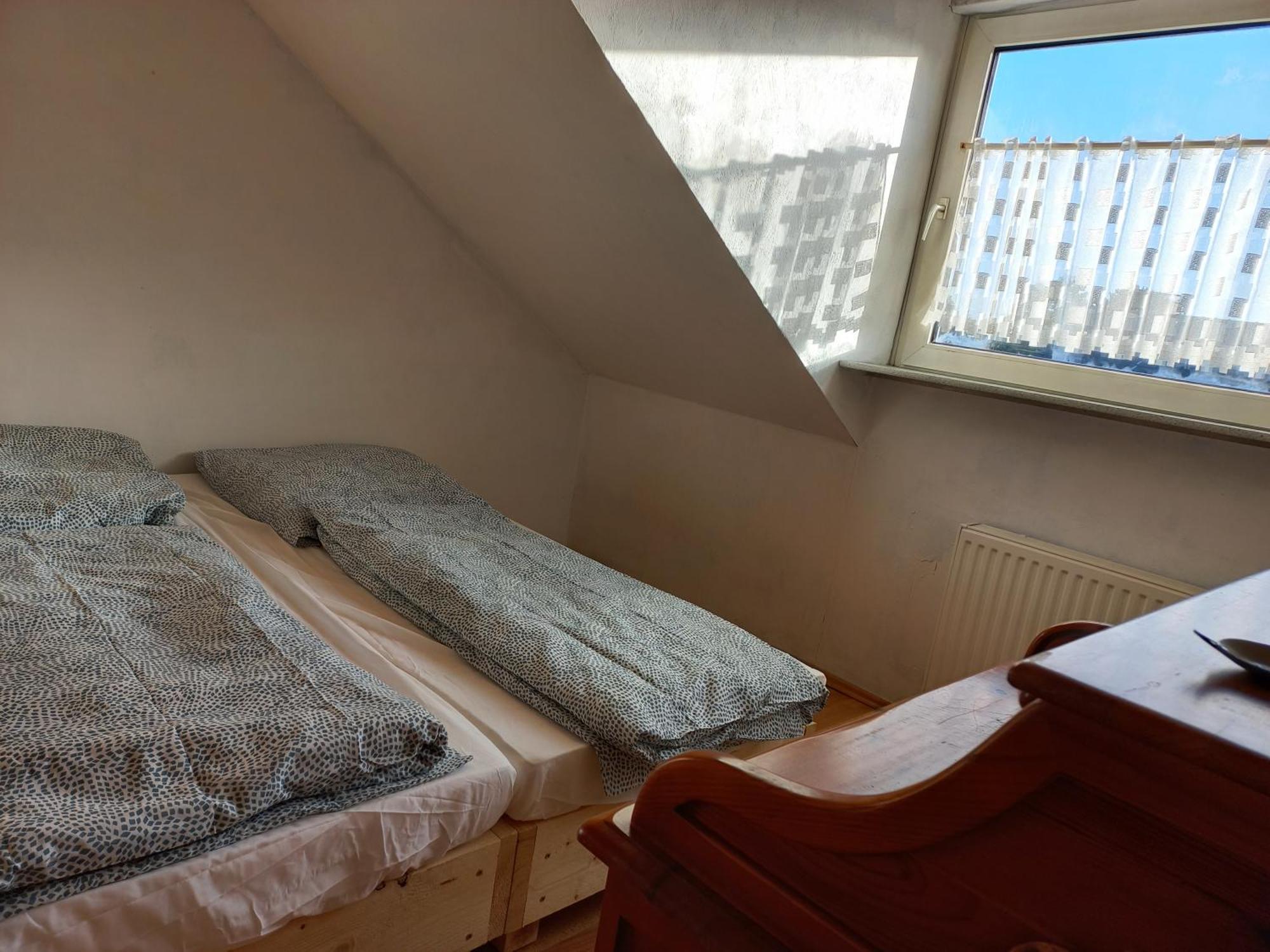 Hoteliving Duesseldorf Airport 拉廷根 客房 照片